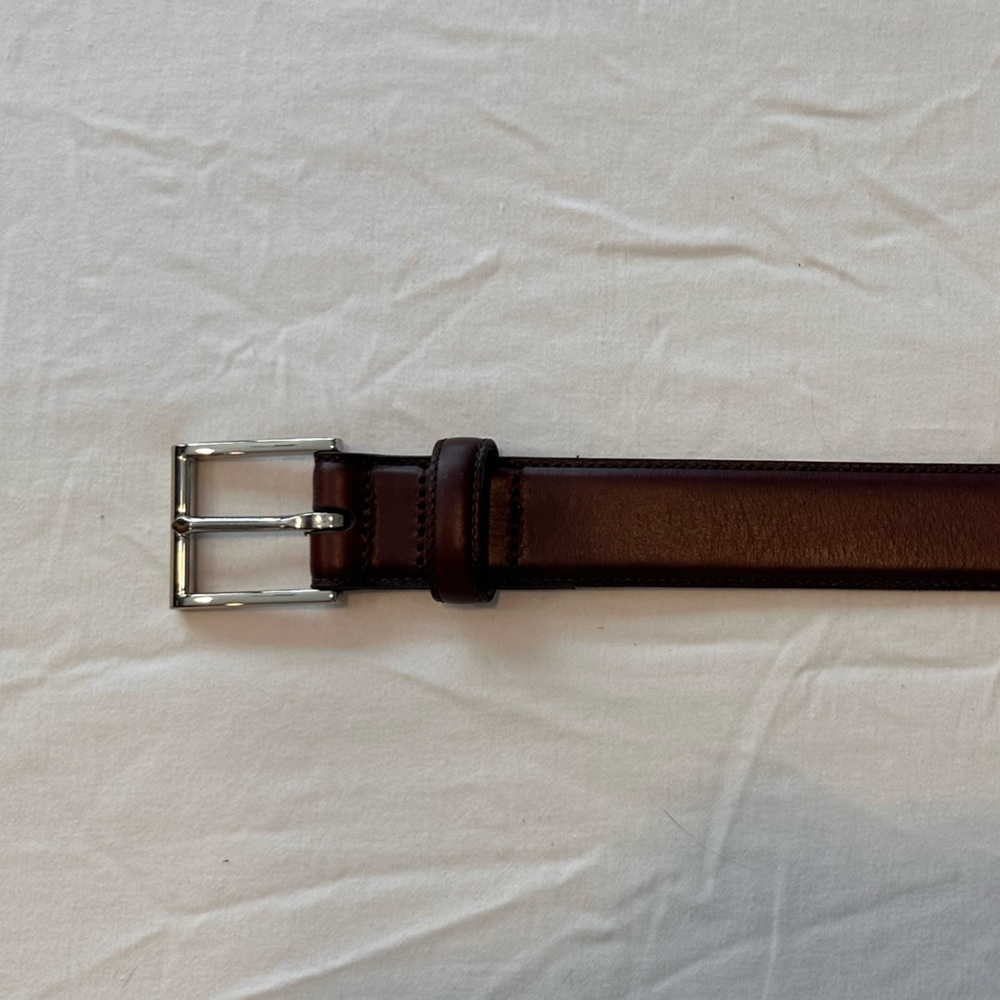 Banana Republic Men’s Leather Dress Belt burgundy/dark brown size 36 - like new